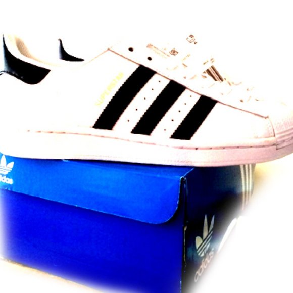 New Women's Adidas Superstar Genuine Leather Fashionable Sneakers/Athletic/Tenni - Picture 9 of 14